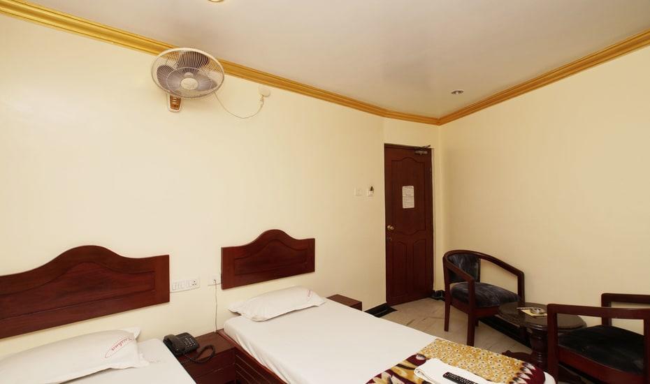 Krishna Park Hotel